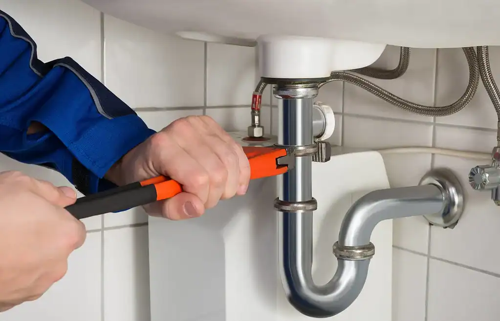 Plumber-Emergency-Drain-Repair